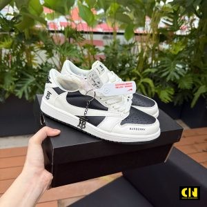Giay Sneaker Nam Nike Jordan 1 Low Travis Scott Phoi Mau Trang Kem Den Giày Sneaker Nam Nike Jordan 1 Low Travis Scott Phối Màu Trắng Kem Đen