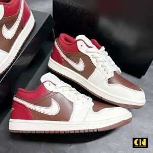 Giay Sneaker Nam Nu Nike Jordan 1 Low Se Trang Kem Phoi Nau Cacao Got Do Do Fullbox Giày Sneaker Nam Nữ Nike Jordan 1 Low SE Trắng Kem Phối Nâu Cacao Gót Đỏ Đô Fullbox