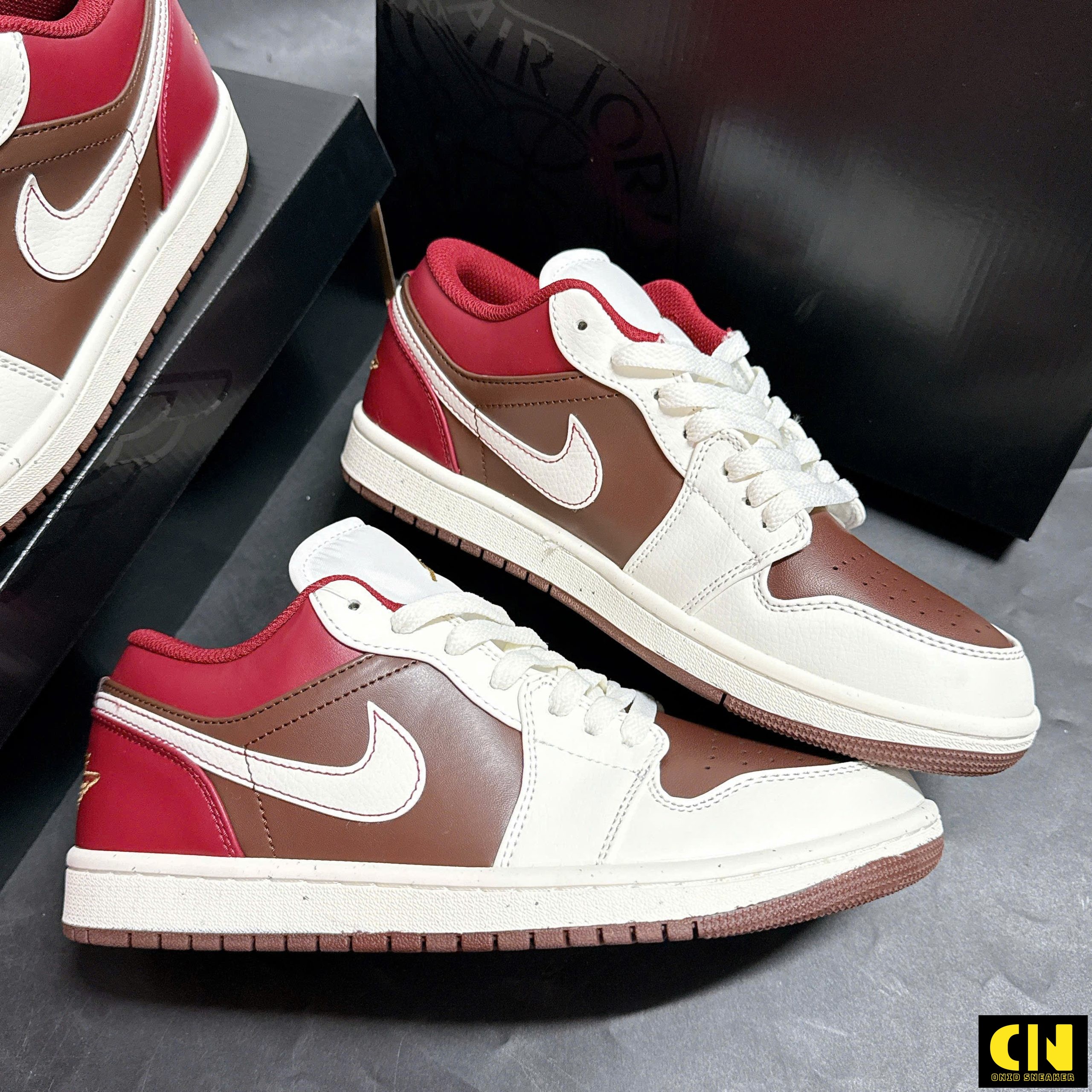 Giày Sneaker Nam Nữ Nike Jordan 1 Low Se Trắng Kem Phối Nâu Cacao Gót Đỏ Đô Fullbox Giày Sneaker Nam Nữ Nike Jordan 1 Low SE Trắng Kem Phối Nâu Cacao Gót Đỏ Đô Fullbox