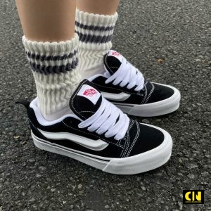 Giay Vans Slip On Knu Skool Trang Den Giày Vans Slip On Knu Skool Trắng Đen